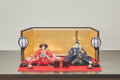 桜、舞い上がるおひなさま（中）