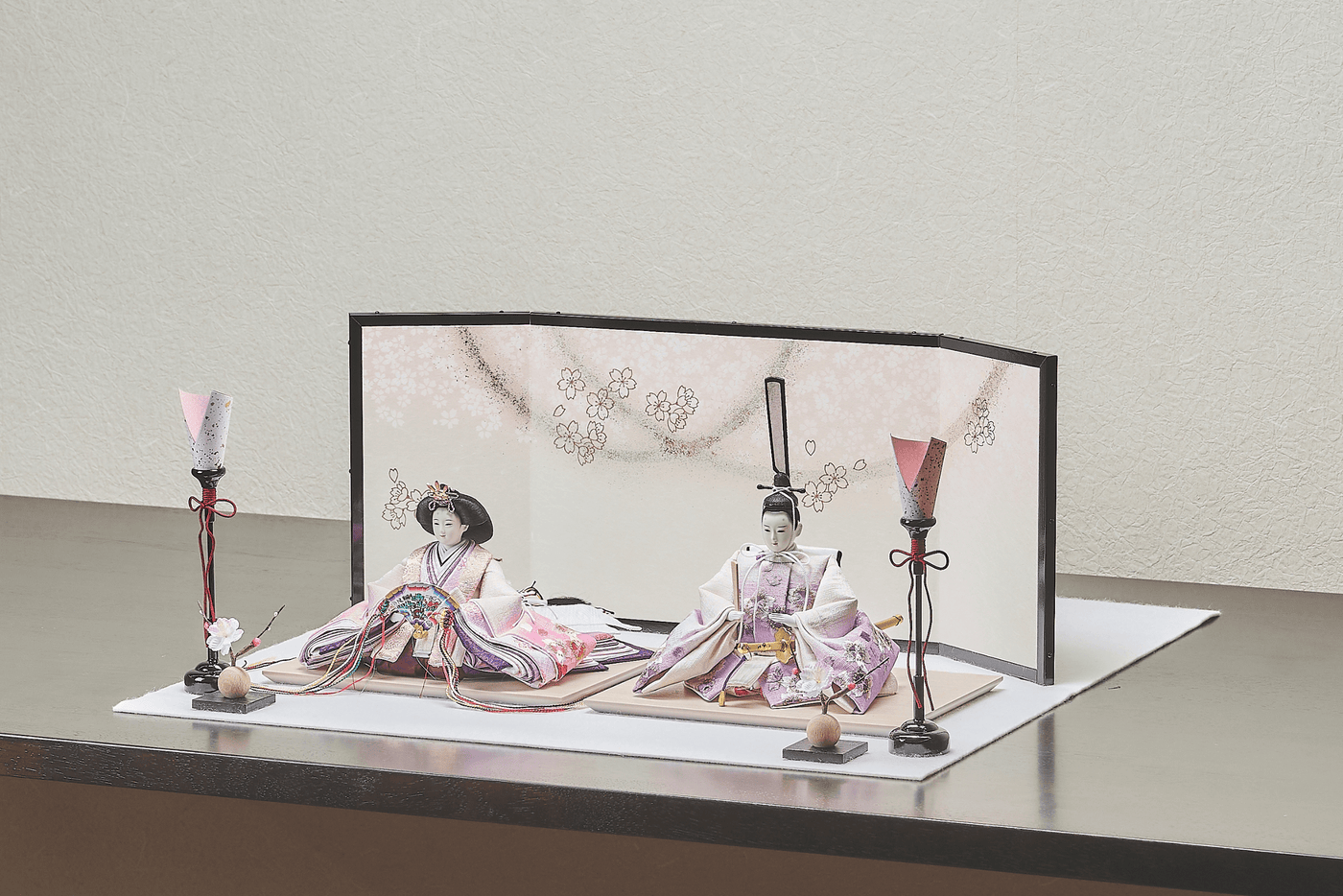 春霞に、春の香りのおひなさま