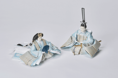 西陣織帯、金と縹に輝くおひなさま