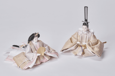 西陣織帯、金と桃に輝くおひなさま