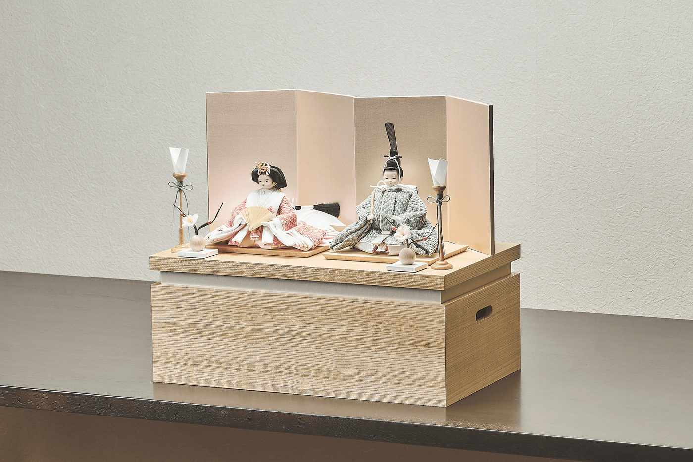 桃色と若草色のおひなさま（極小）