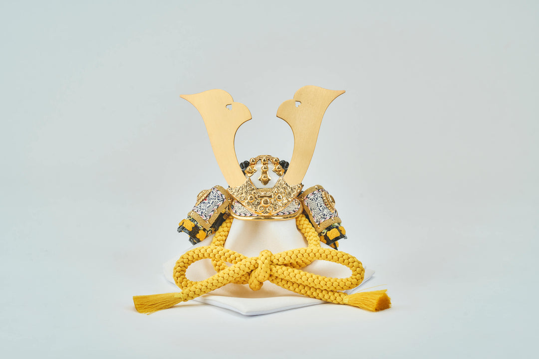 女郎花色の豆かぶと – 人形工房 左京