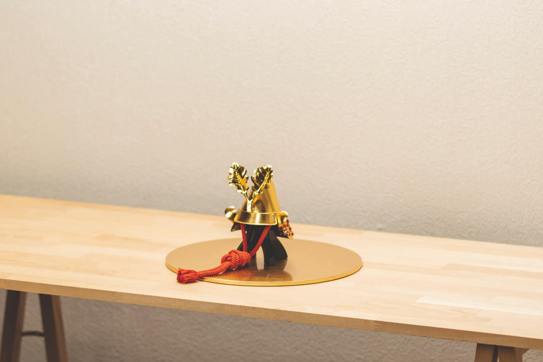 金烏帽子の豆かぶと – 人形工房 左京