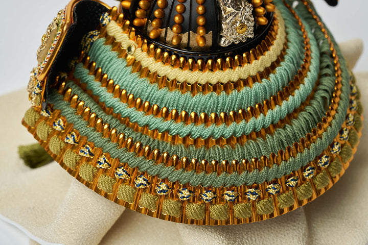 小栗色の兜 – 人形工房 左京