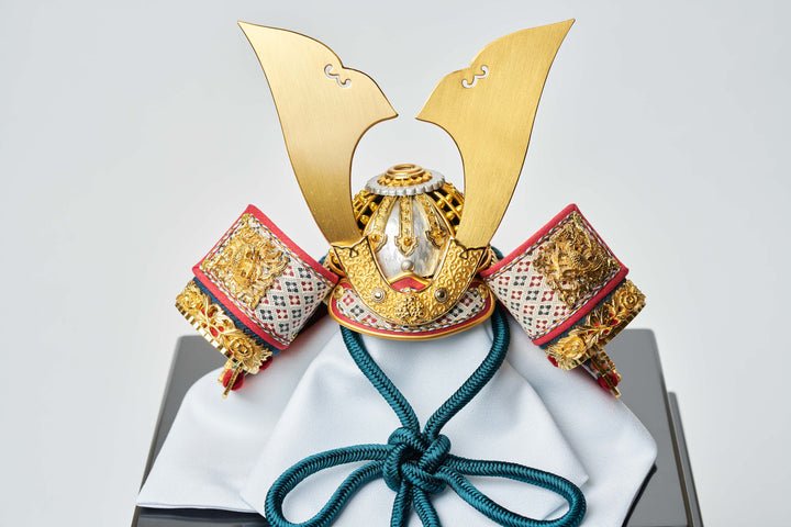 深縹色、花菱の兜 - 兜櫃 – 人形工房 左京