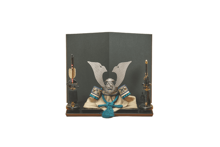 群青色の兜 – 人形工房 左京