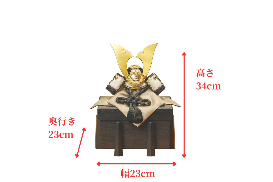 鶴舞う黒の金兜 - 兜櫃 – 人形工房 左京