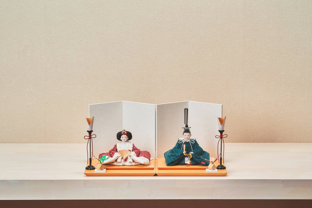 えんじ色と鶯色のおひなさま – 人形工房 左京