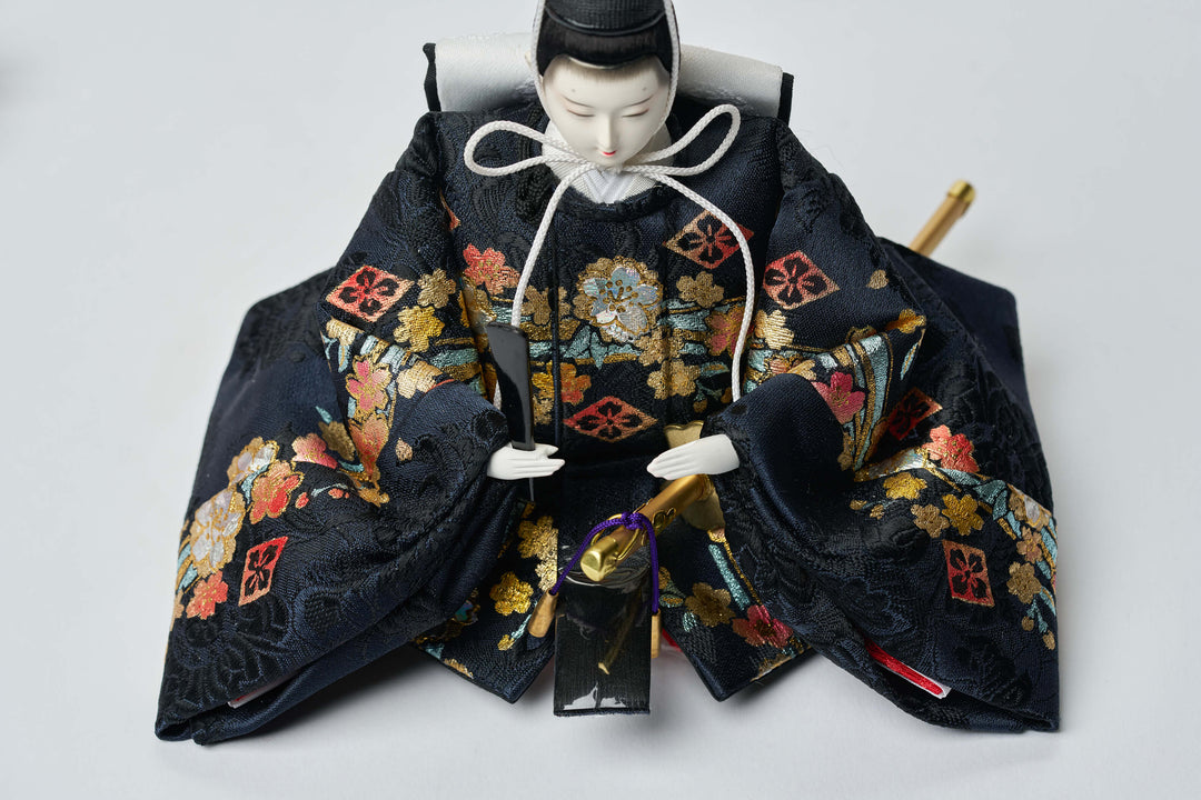 【新品・未使用】お雛様 額 美咲 彫金 伝統工芸 紺色に金剛桜のおひなさま – 人形工房 左京