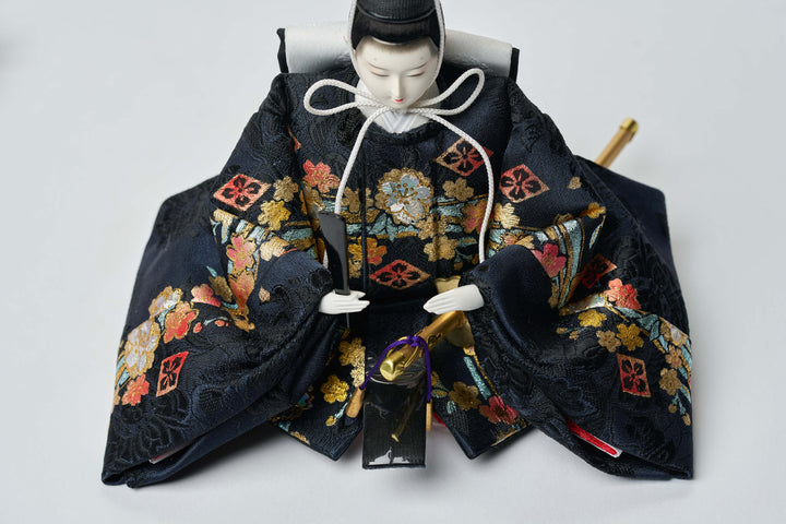 紺色に金剛桜のおひなさま – 人形工房 左京