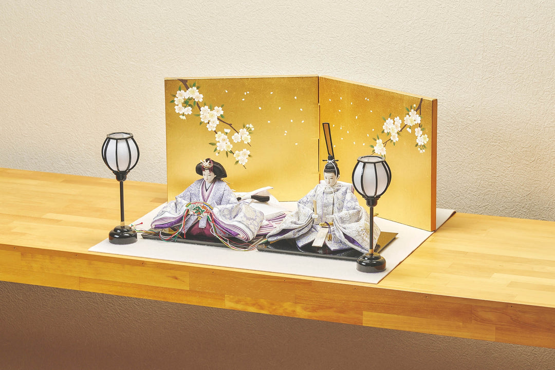 西陣織帯、紫菊華のおひなさま（中） – 人形工房 左京
