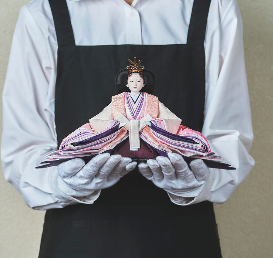 ふたり、寄り添うおひなさま – 人形工房 左京