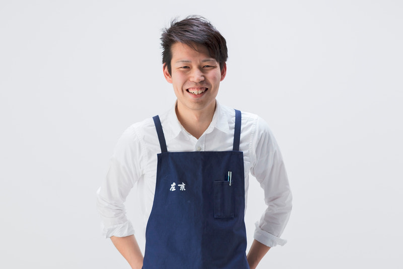 ひな人形職人 望月琢矢