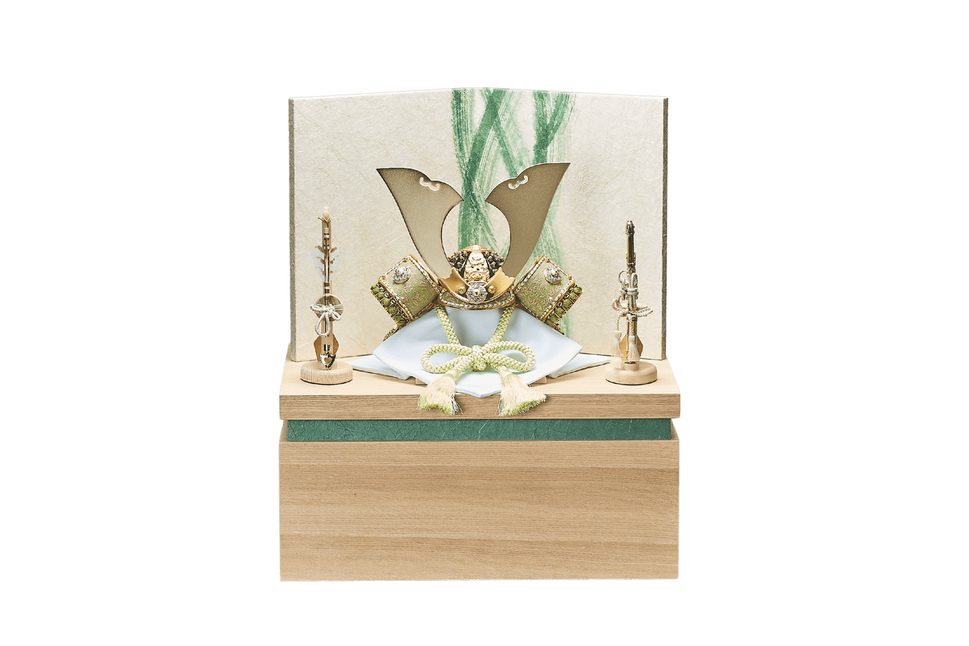 若葉色、風立涌に大鍬形の兜