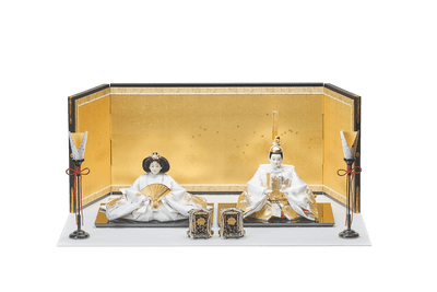 金砂子に、煌めくおひなさま