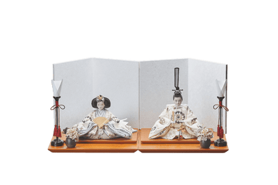 亜麻色、洋花のおひなさま